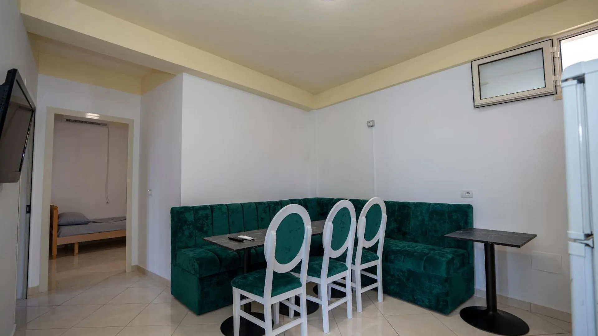 Golden Sleep Hostel Shkoder